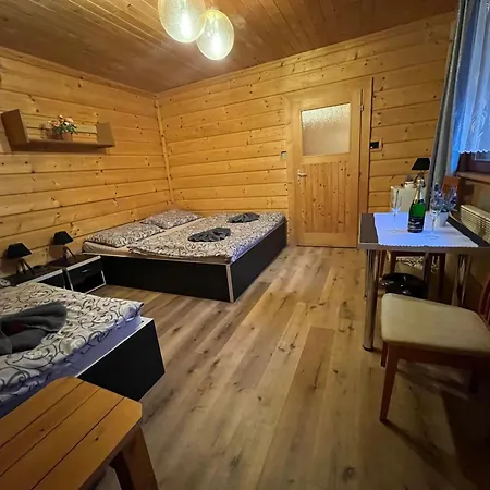 Guest house Na Lukach *