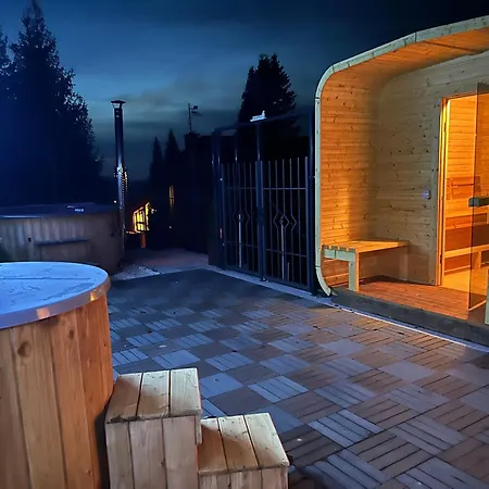 Guest house Na Lukach