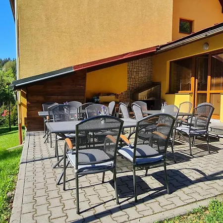 Casa de hóspedes Na Lůkách