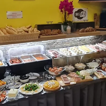 Na Lukach ゲストハウス